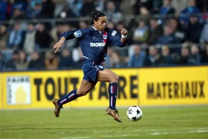 他在多场关 他在多场关